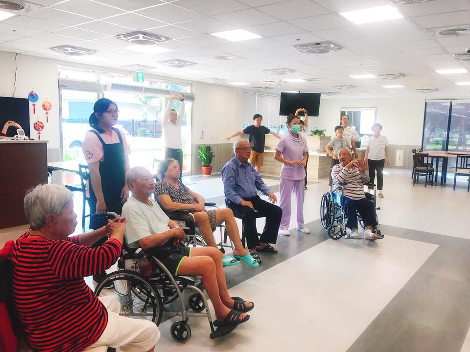 【長宸DIY】舒筋伸展操💪